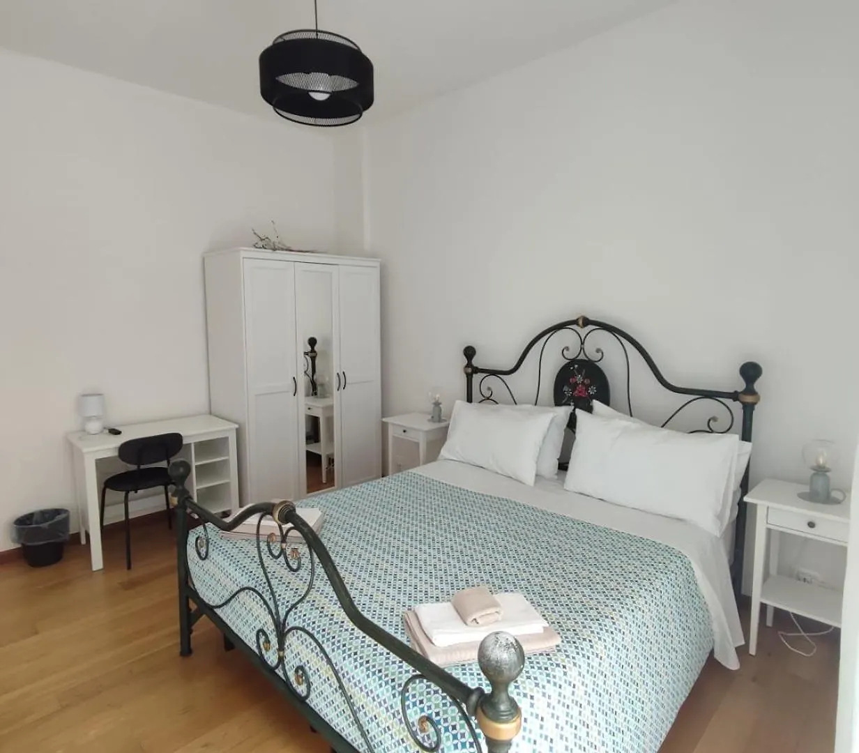 Apartment Ferienwohnung Casa Dei Fiori Bologna Italien